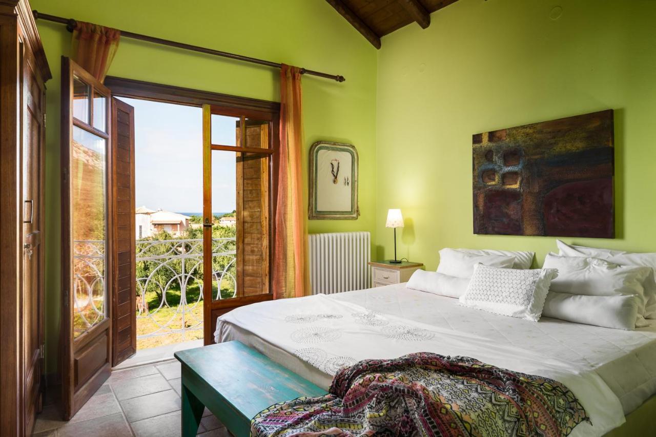 Beachfront Villa Meliti Ágios Matthaíos Buitenkant foto